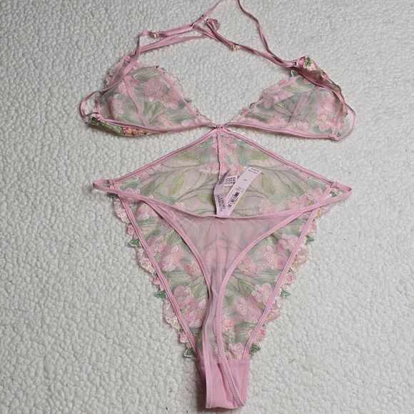1014 Victoria Secret Lily Embroidery Triangle Teddy Sz Small - Picture 3 of 5